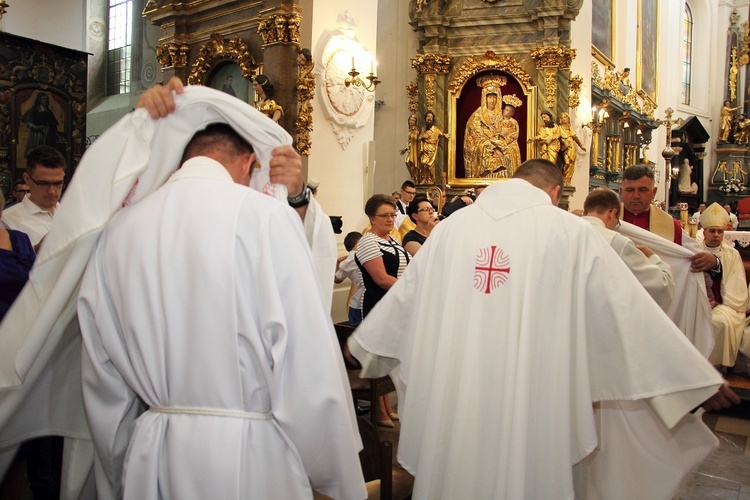 Święcenia kapłańskie w Łowiczu