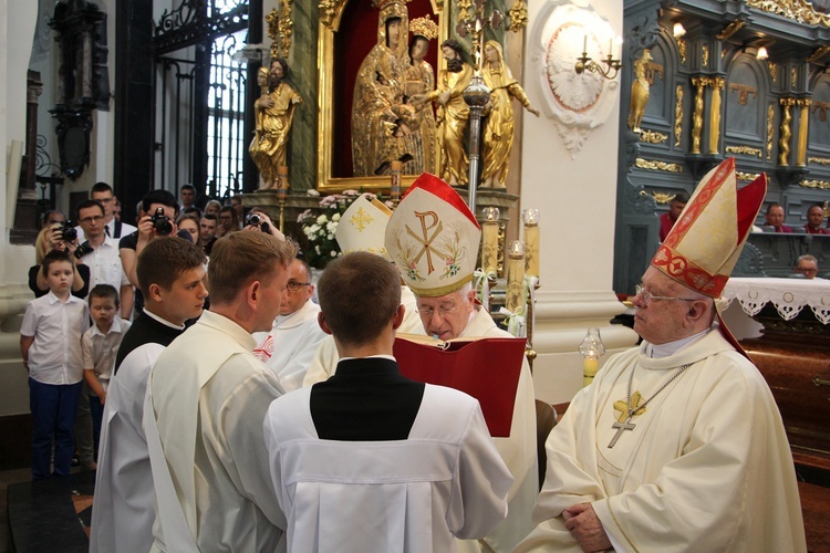 Święcenia kapłańskie w Łowiczu