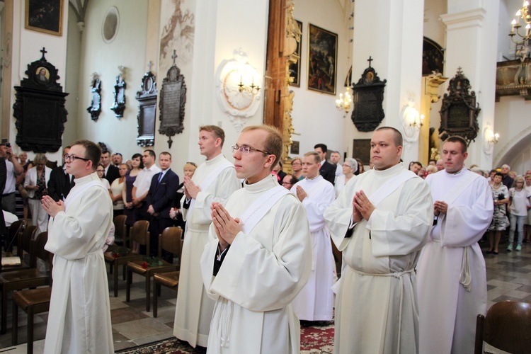 Święcenia kapłańskie w Łowiczu