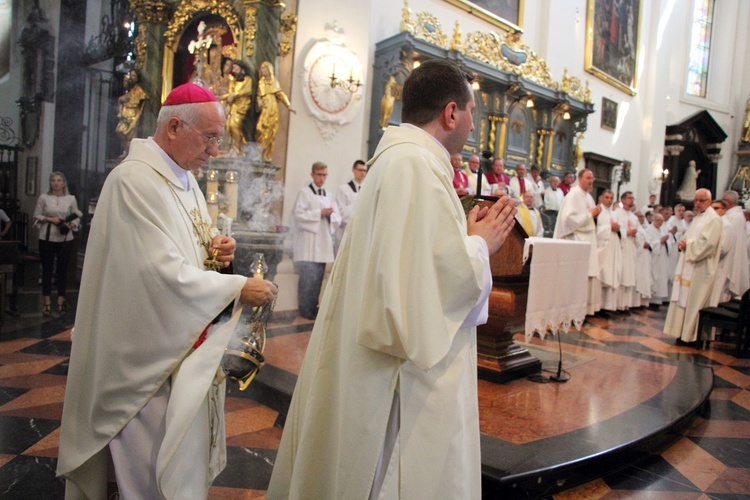 Święcenia kapłańskie w Łowiczu