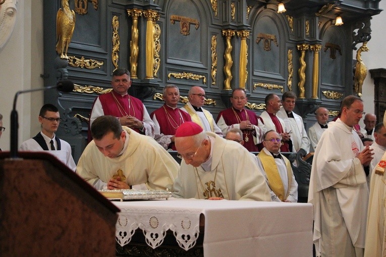 Święcenia kapłańskie w Łowiczu