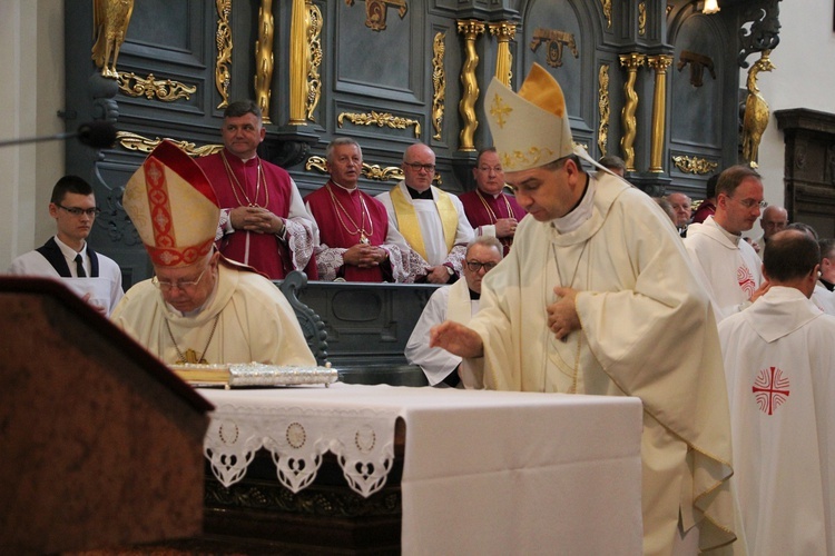 Święcenia kapłańskie w Łowiczu