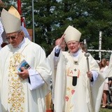 Msza św. i odsłonięcie pomnika w Morawicy