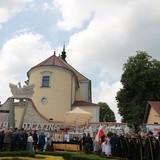 Msza św. i odsłonięcie pomnika w Morawicy