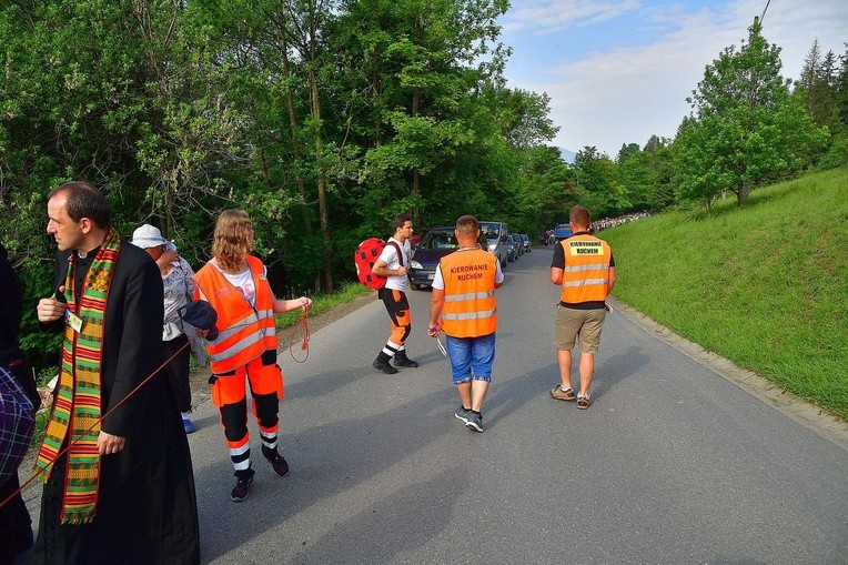 Pielgrzymka Sursum Corda cz.1