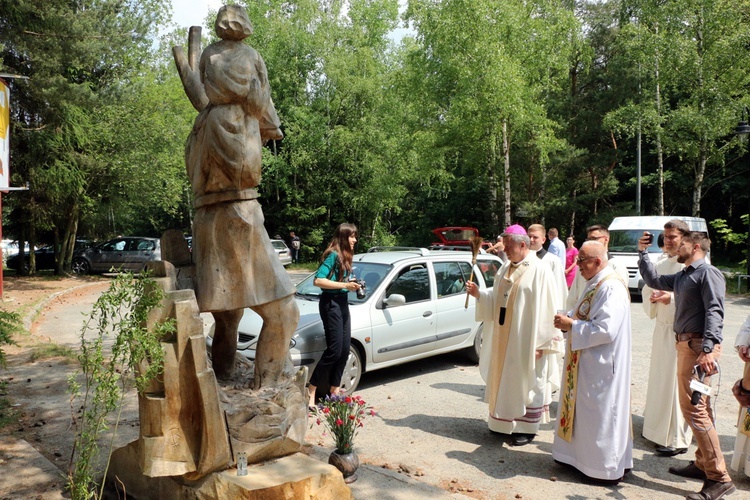 Spotkanie rodzin i inauguracja sanktuarium Matki Bożej Dobrej Rady