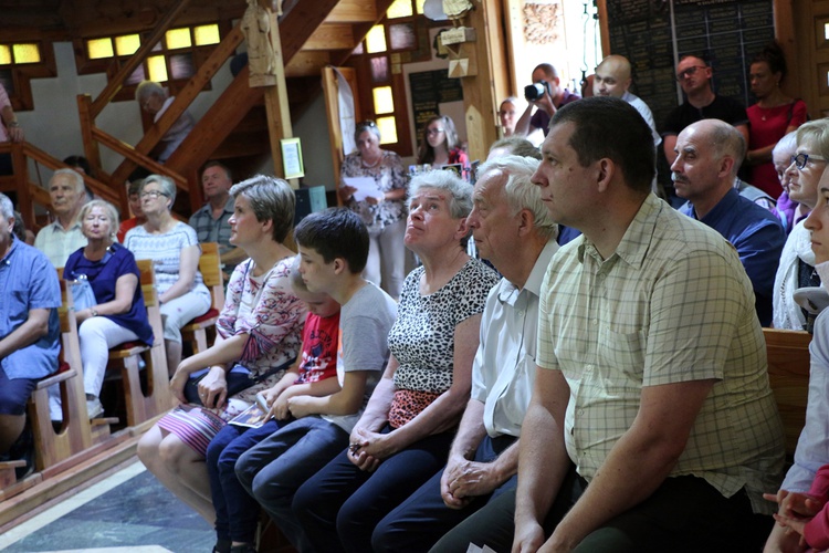 Spotkanie rodzin i inauguracja sanktuarium Matki Bożej Dobrej Rady