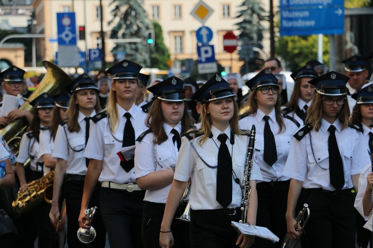 ​Dziękczynna procesja w Święto Dziękczynienia