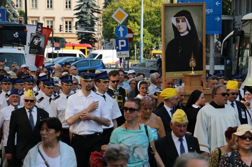 ​Dziękczynna procesja w Święto Dziękczynienia