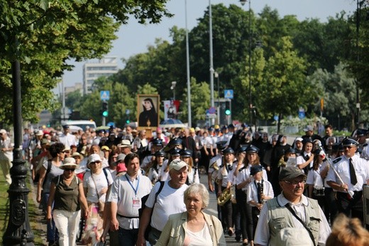 ​Dziękczynna procesja w Święto Dziękczynienia