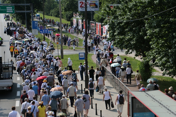 ​Dziękczynna procesja w Święto Dziękczynienia