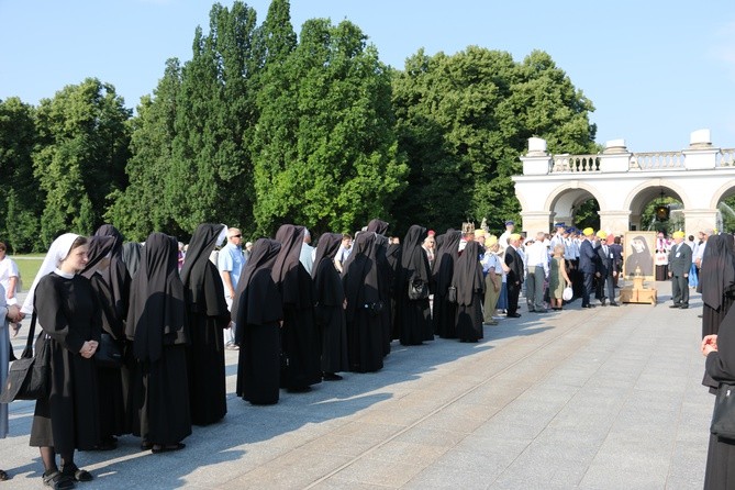 ​Dziękczynna procesja w Święto Dziękczynienia