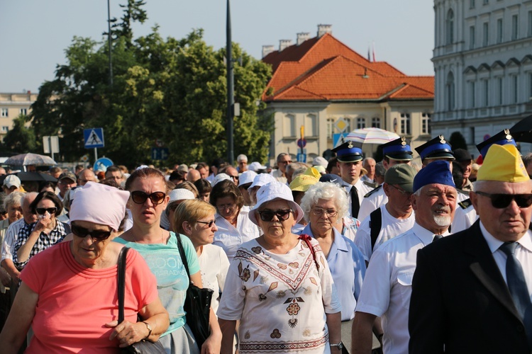 ​Dziękczynna procesja w Święto Dziękczynienia