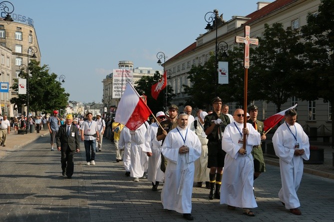 ​Dziękczynna procesja w Święto Dziękczynienia