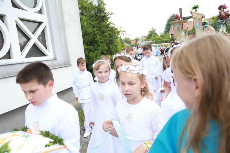 Poświęcenie plebanii i odpust w Grabnie