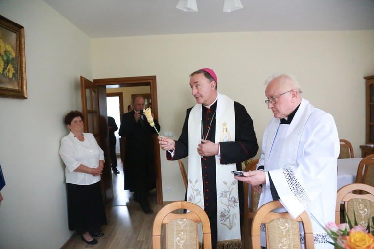 Poświęcenie plebanii i odpust w Grabnie