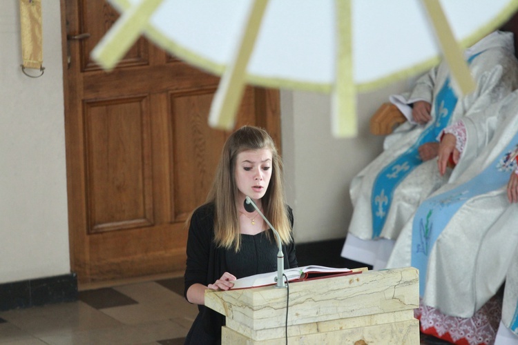 Poświęcenie plebanii i odpust w Grabnie