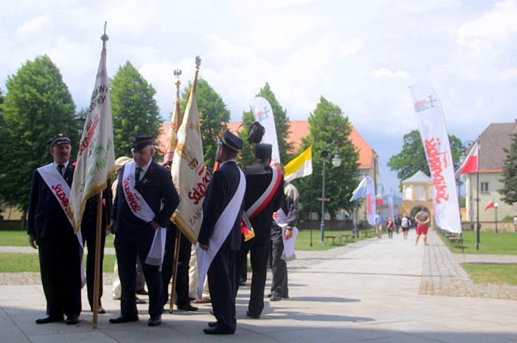 Pielgrzymka NSZZ "Solidarność" Regionu Zagłębia Miedziowego