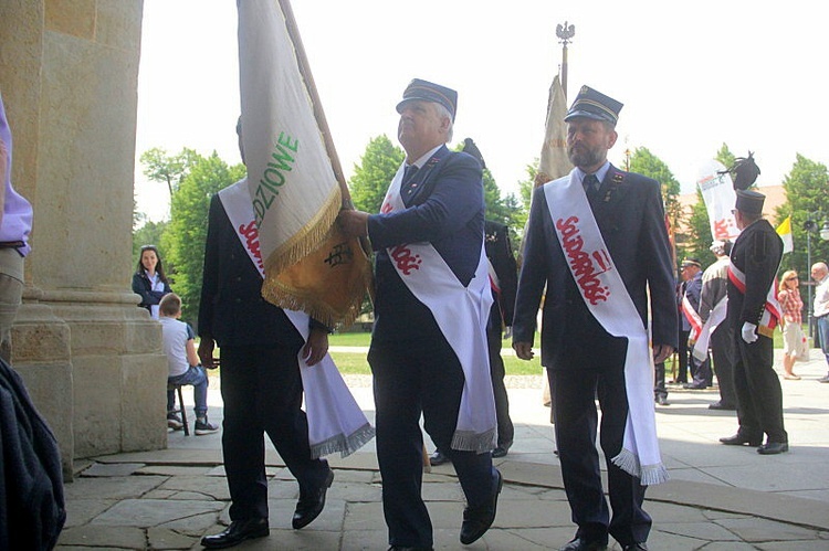 Pielgrzymka NSZZ "Solidarność" Regionu Zagłębia Miedziowego