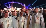 od lewej: ks. Łukasz Trzeciak, ks. Kamil Ożóg, ks. Mariusz Maluszczak, ks. Mateusz Kulig, ks. Krzysztof Rodziński, ks. Łukasz Basisty