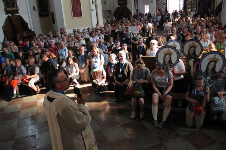 Diecezjalna pielgrzymka w intencji powołań