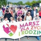 Wyruszyli sprzed kościoła MB Królowej Polski.