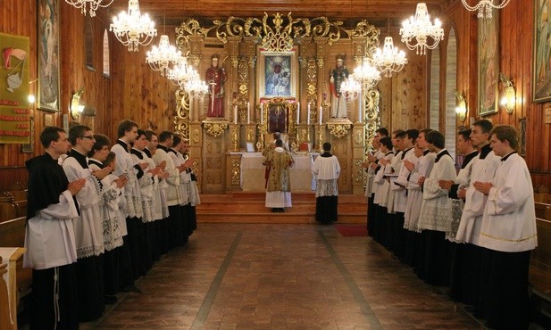 Powstał suplement do dokumentu przed synodem o młodzieży