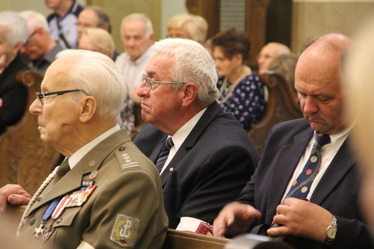 Pożegnanie śp. ks. P.M. Gajdy w tarnowskiej katedrze