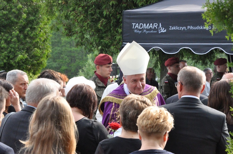 Pogrzeb ks. Gajdy w Porąbce Uszewskiej