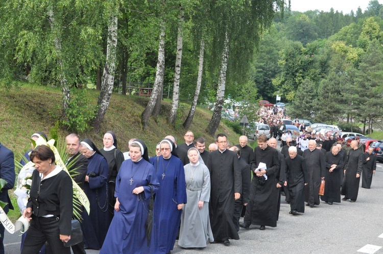 Pogrzeb ks. Gajdy w Porąbce Uszewskiej