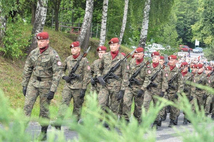 Pogrzeb ks. Gajdy w Porąbce Uszewskiej