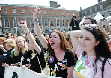 Zwycięstwo zwolenników aborcji w irlandzkim referendum było wyraźniejsze, niż się spodziewano.
