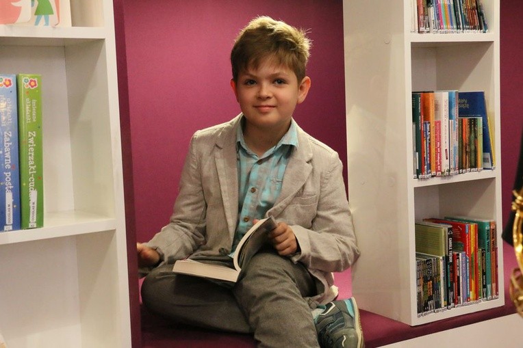 Biblioteka na poziomie