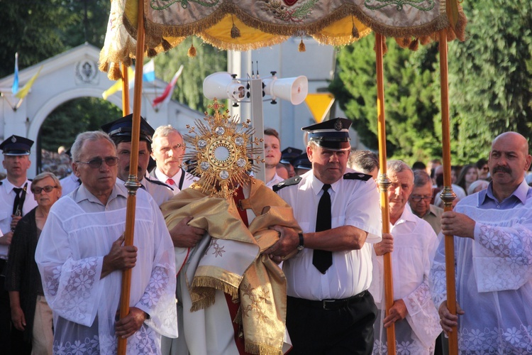 Zakończenie oktawy Bozego Ciała w Rawie Mazowieckiej