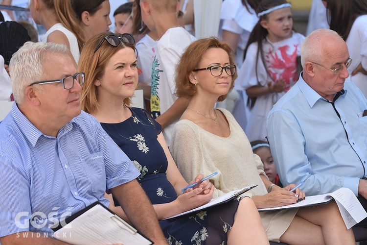 Gryfiada na rozpoczęcie obchodów 650. rocznicy śmierci Bolka II Małego