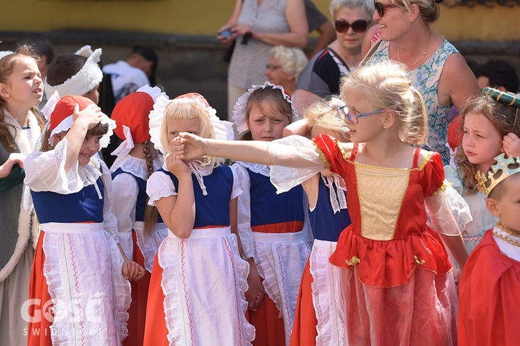 Gryfiada na rozpoczęcie obchodów 650. rocznicy śmierci Bolka II Małego