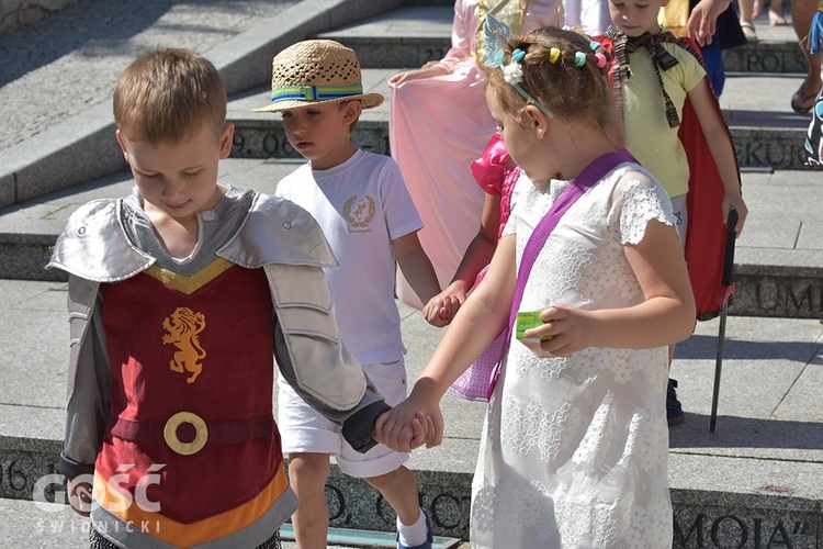 Gryfiada na rozpoczęcie obchodów 650. rocznicy śmierci Bolka II Małego