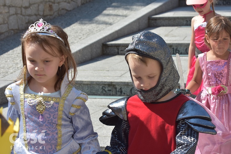 Gryfiada na rozpoczęcie obchodów 650. rocznicy śmierci Bolka II Małego