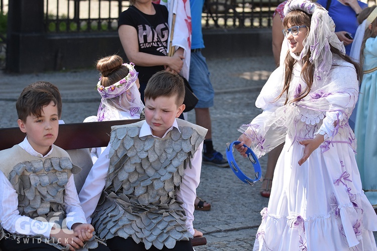 Gryfiada na rozpoczęcie obchodów 650. rocznicy śmierci Bolka II Małego