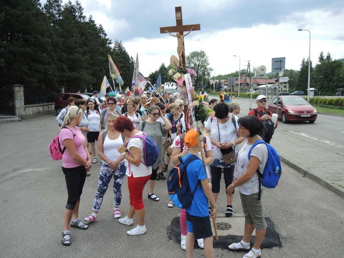 11. Piesza Pielgrzymka z Cięciny do  Kalwarii Zebrzydowskiej