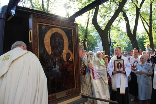 Cudowna ikona w nowym sanktuarium na Pradze