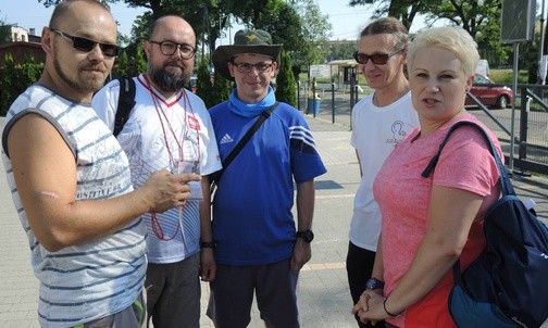 Wielu pielgrzymuje po raz pierwszy, inni chcą powtórzyć zeszłoroczne doświadczenie