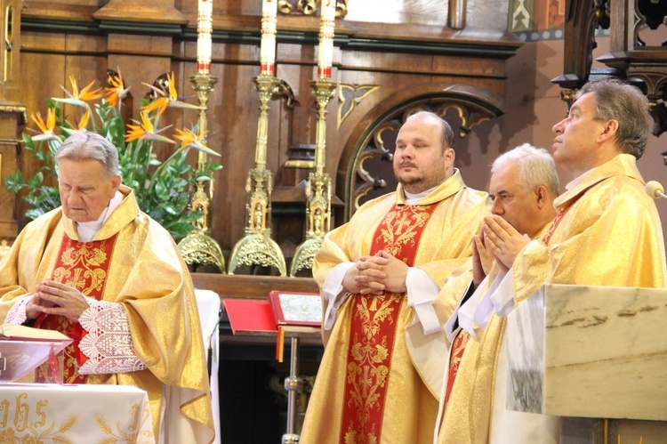 Błogosławieństwo lektorów w Szczurowej