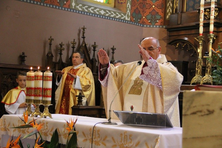Błogosławieństwo lektorów w Szczurowej