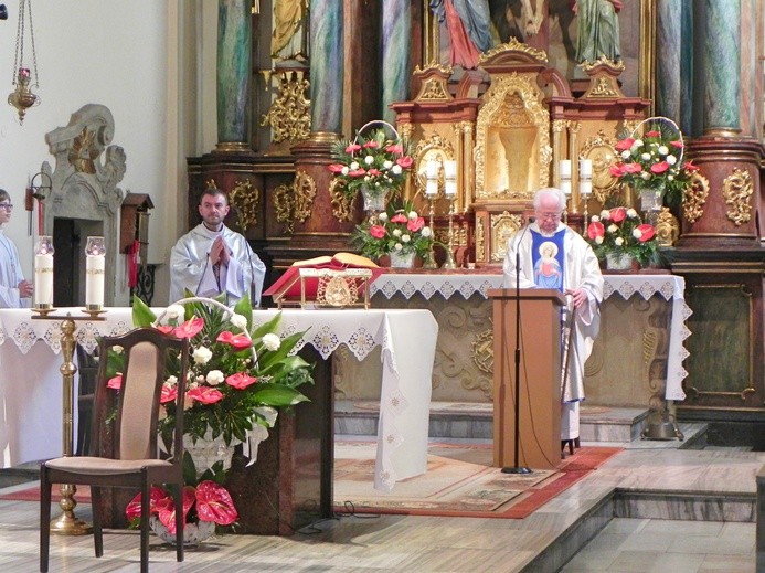 Pielgrzymka psałterzystów i scholi do sanktuarium MBNP w Gliwicach