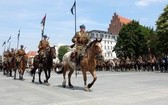 Ułani przejechali przez Wrocław