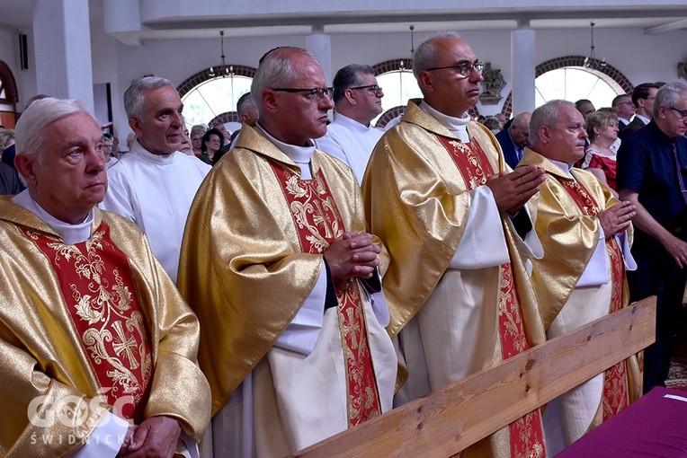 Konsekracja kościoła pw. Świętej Rodziny w Wałbrzychu