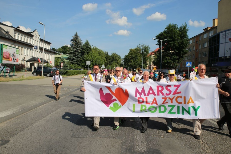 Marsz dla życia i rodziny w Sandomierzu 