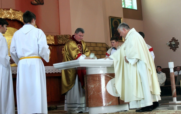 Poświęcenie kościoła w Bytomiu Szombierkach 