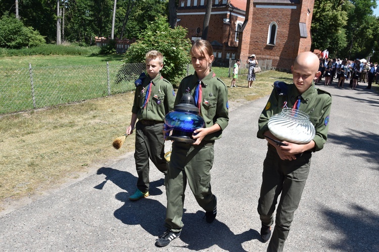 Piknik patriotyczny w Dziektarzewie. Cz. 1